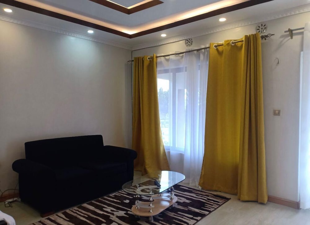 Lux Suites Summer Homes Naivasha