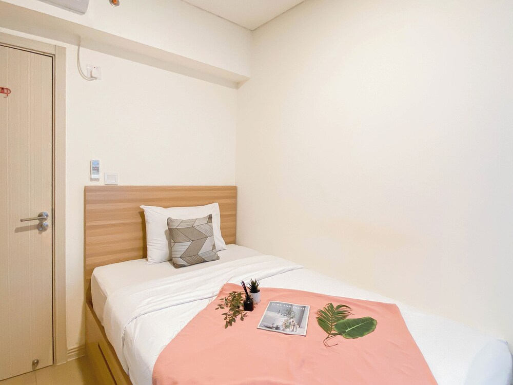 3Br Apartment Near Dian Harapan School At Meikarta