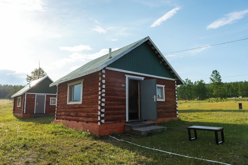 Dalai Eej Resort - Inside Khuvsgul Lake National Park