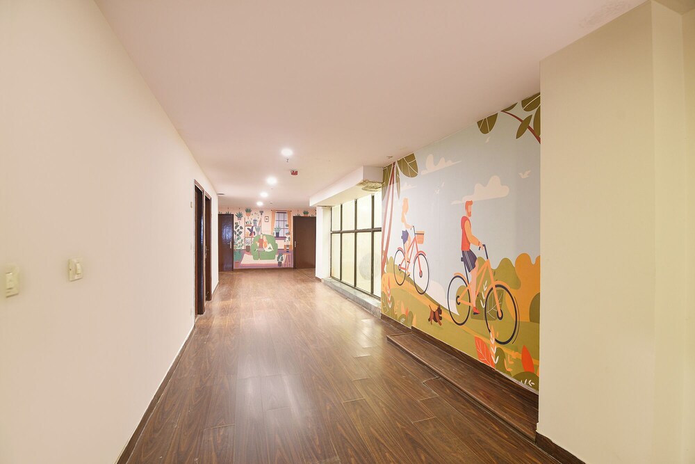 Fabhotel Crescent