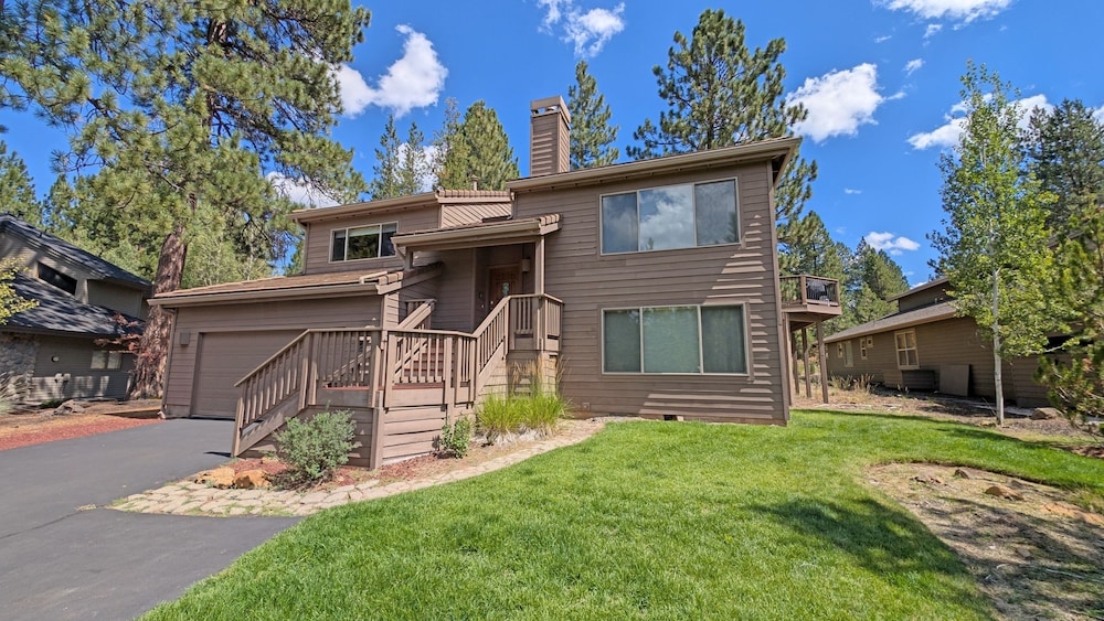 Foursome 2 4 Bedroom Home