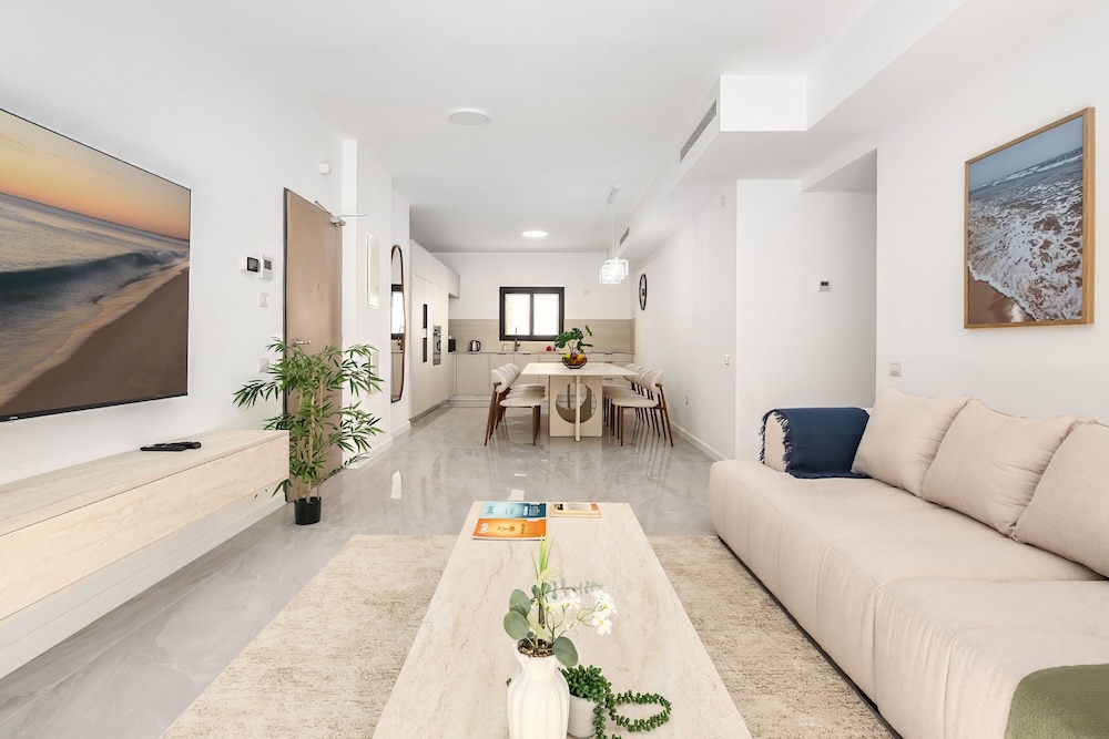Eilat Sunny Elegant Home by Sea N' Rent