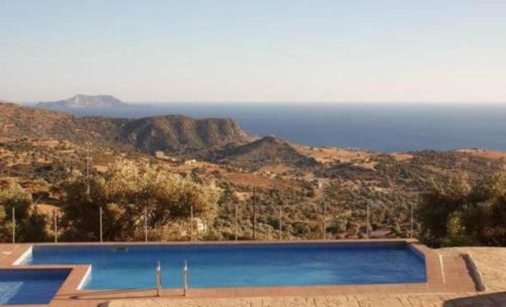 Paterakis Big Studio in Triopetra view 4