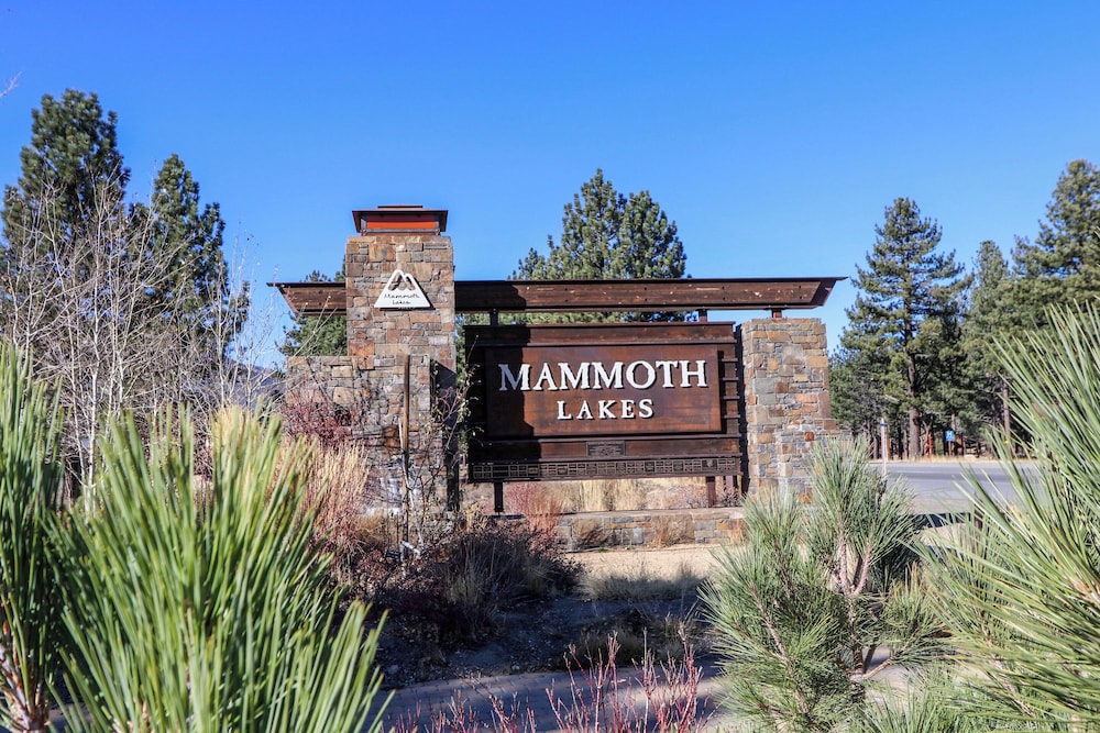 Mammoth Sierra Townhome