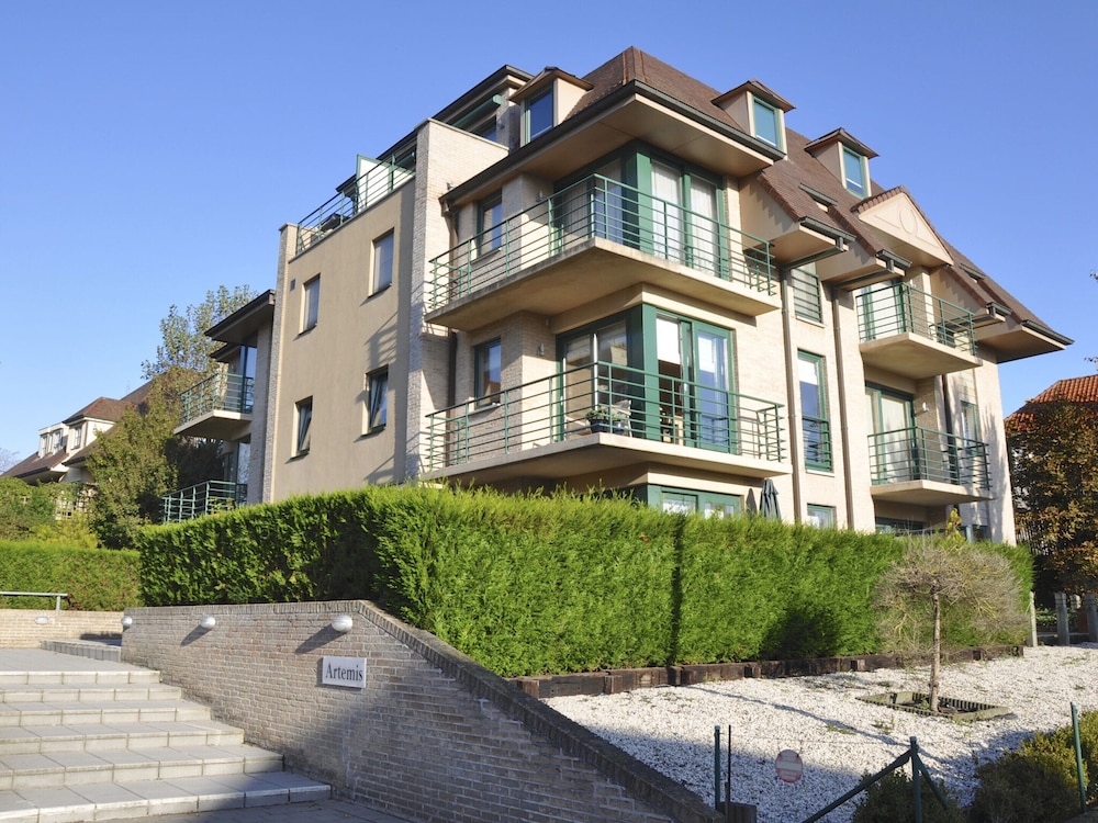 Artemis Gvo2 Apartment in Koksijde Near the Beach