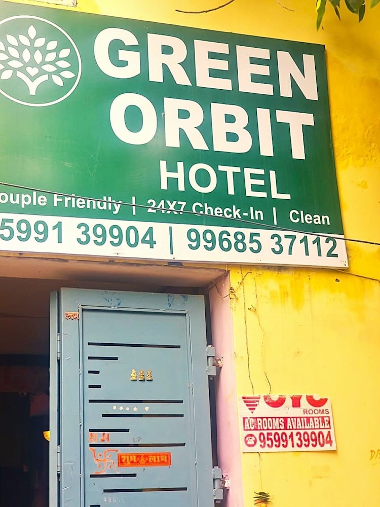 Green Orbit Hotel