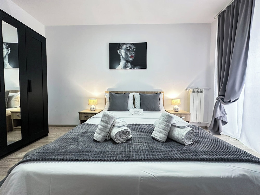 Sunrise Apartments City Center