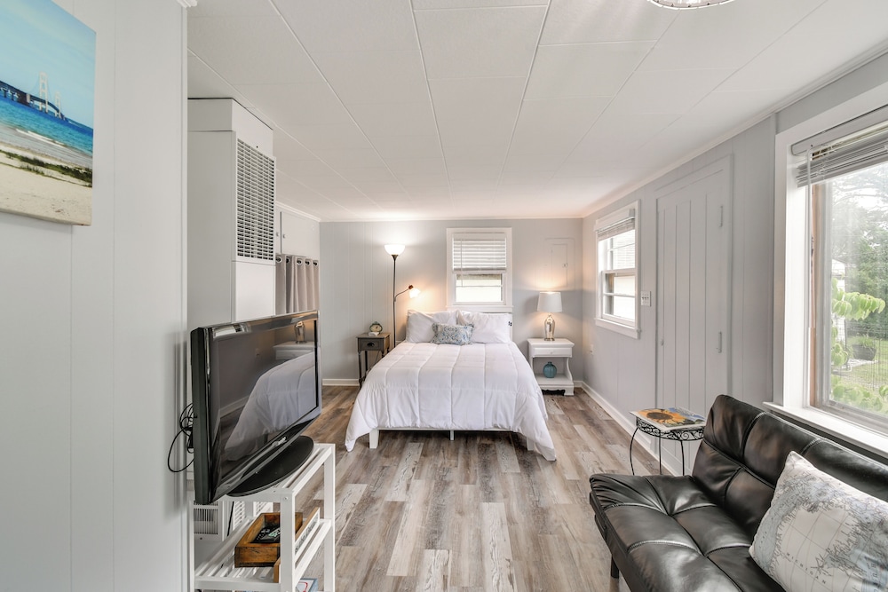 Steps to Water: Houghton Lake Cottage!