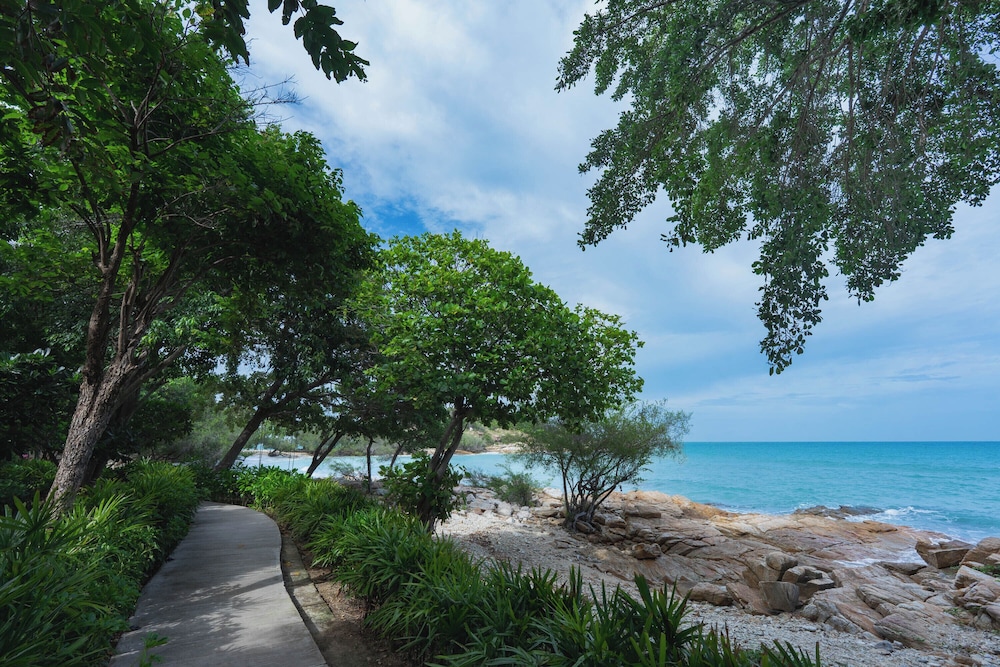 Kira Baya Koh Samed