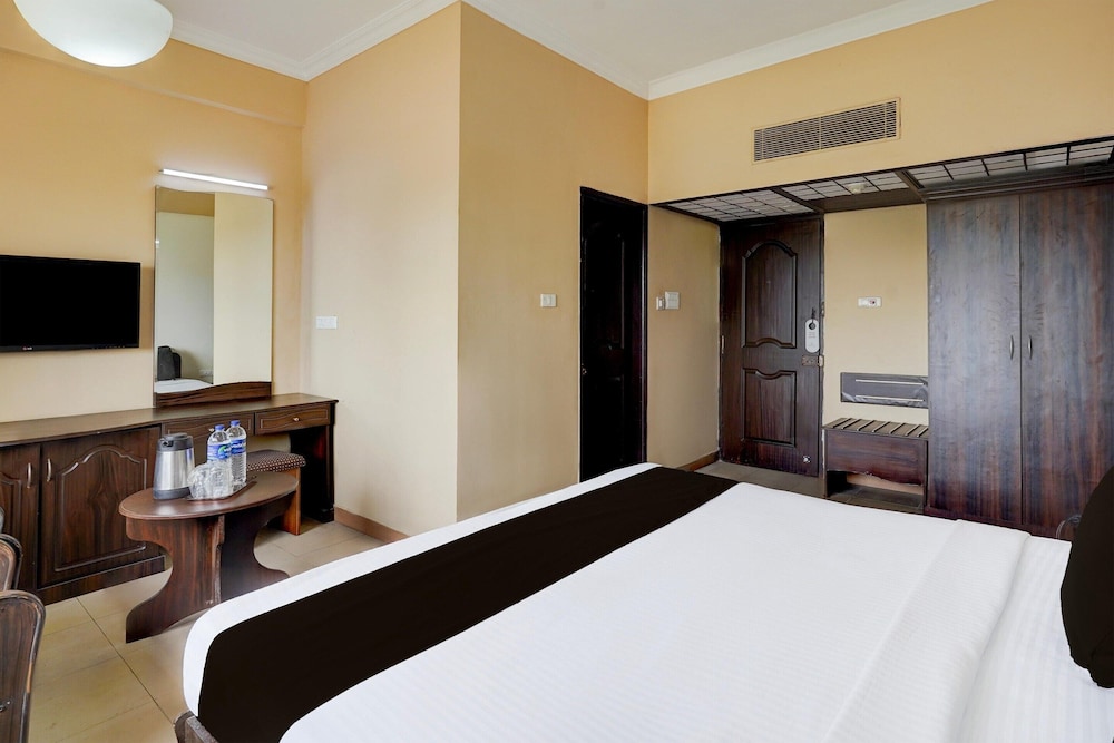 Super Townhouse Koyambedu Royal Plaza