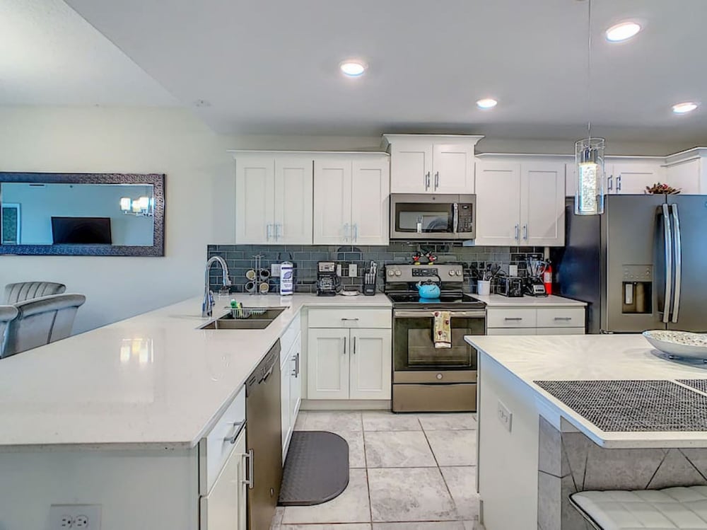 205 Luxury Condo Storey Lake Disney