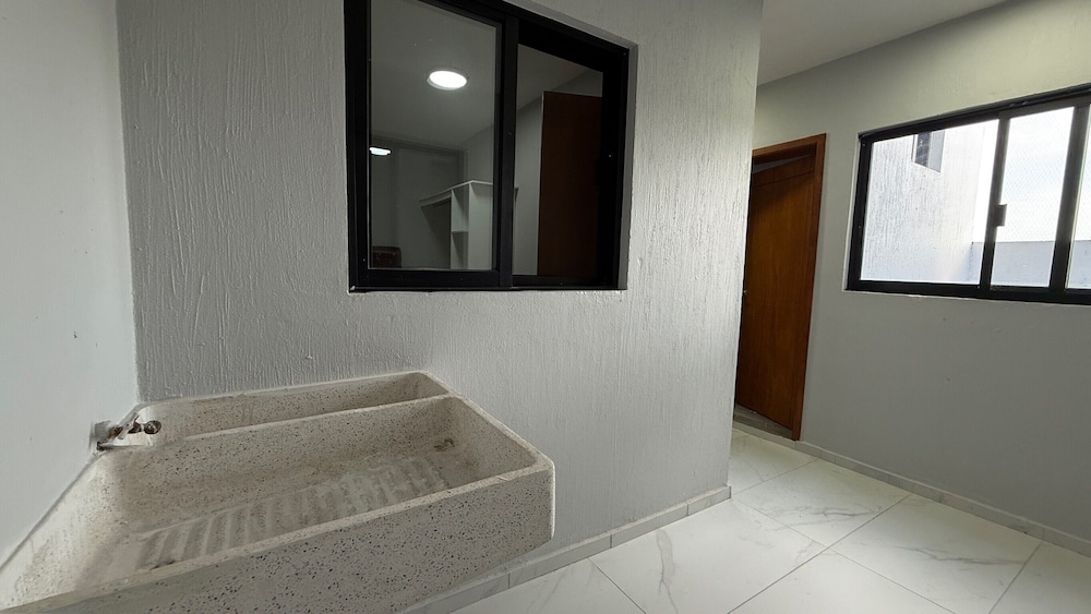 Residencia Gran Coyula Orange 512B