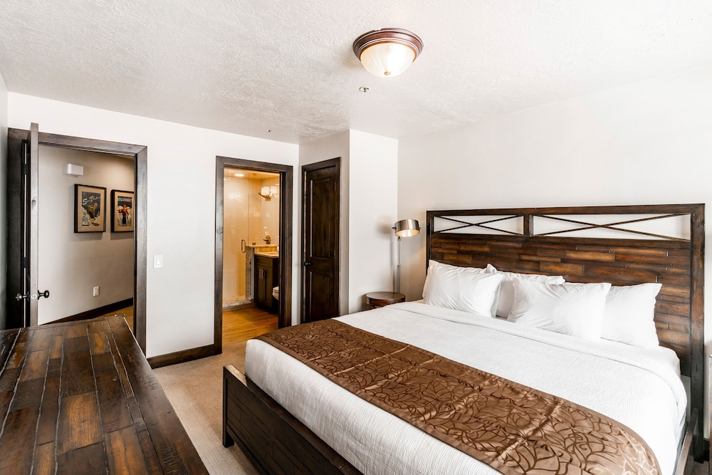 The Loft at Mountain Village by All Seasons Resort Lodging