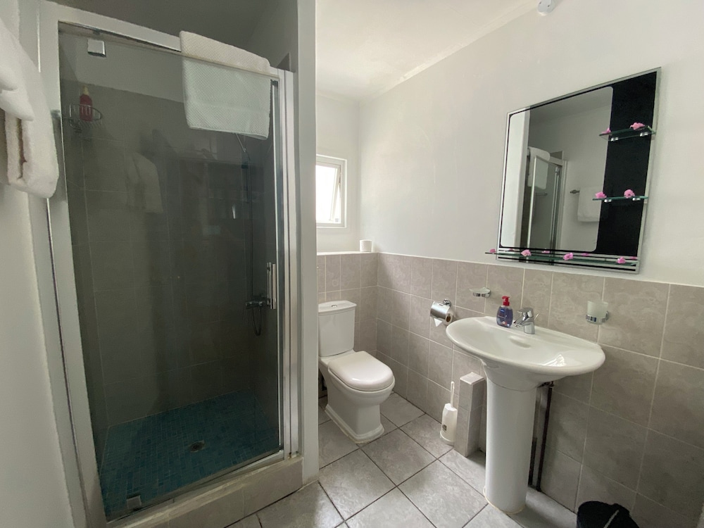 Stephna Residence photo 5