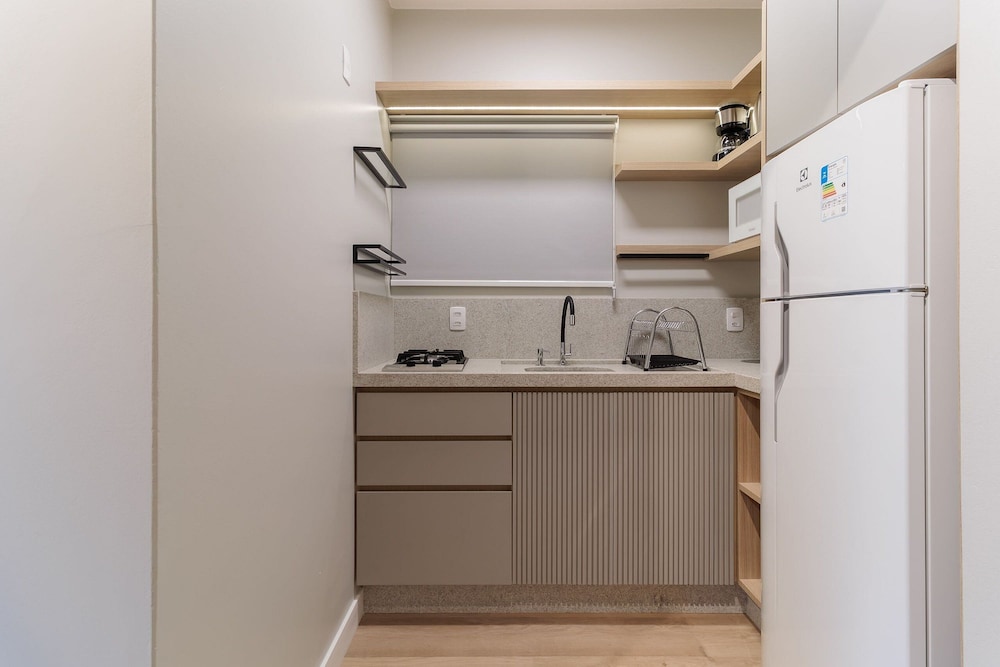 Apt Charming Prox the Beach of Canas Idf105