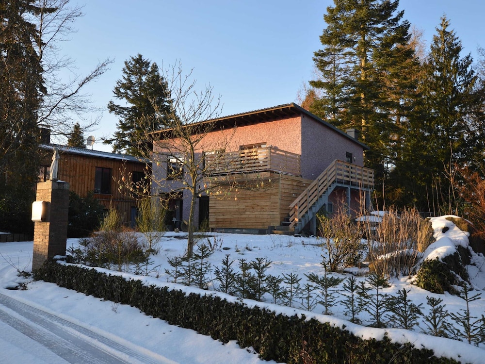 Cosy Apartment in Manderscheid With Balcony