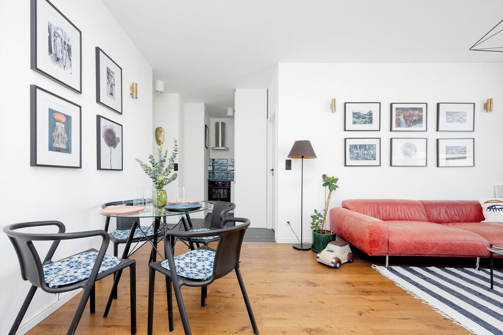 Karlińskiego Apartment Warsaw by Renters