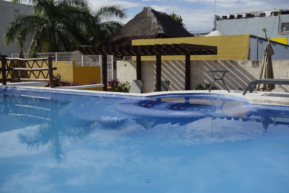 Las Palmas Condominio
