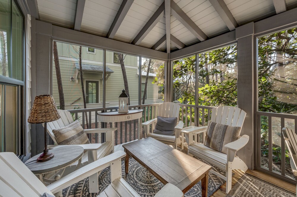 Magnolia Cottages by the Sea by Panhandle Getaways