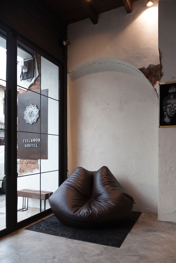 Feel Good Hostel