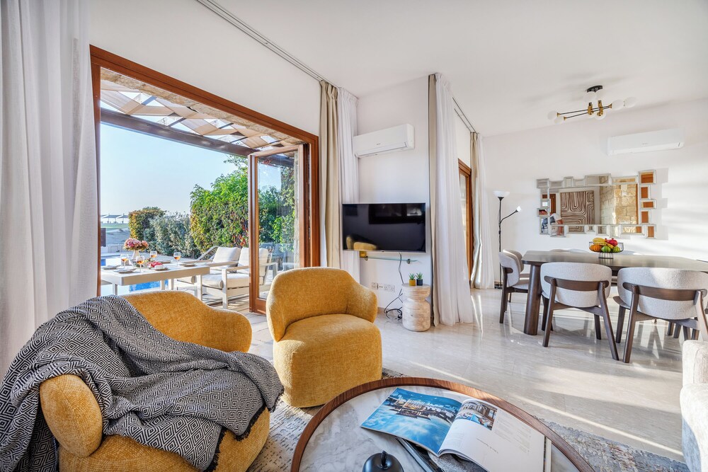 Hg06 Adjacent to Aphrodite Hills- Private Pool