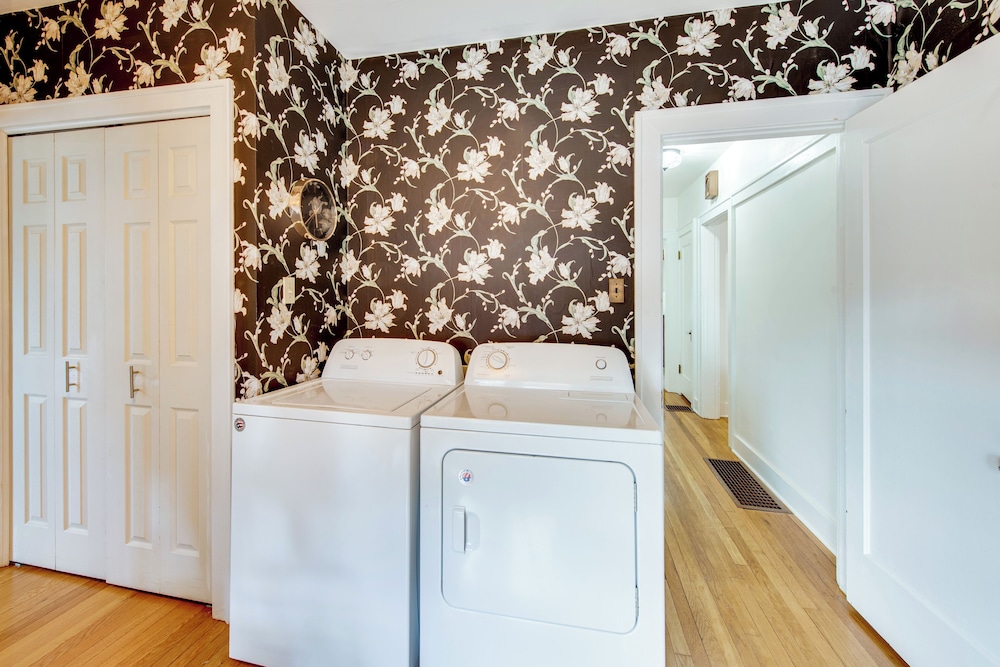 Bourbon Trail Fun: Dtwn Lebanon Home w/ Game Room