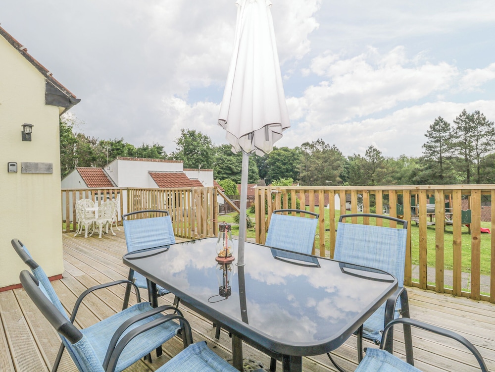 9 Manorcombe Bungalows