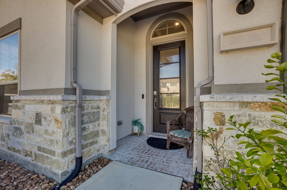 Texas Gem: Home Office Patio, Near Lake Houston - Property Image 19