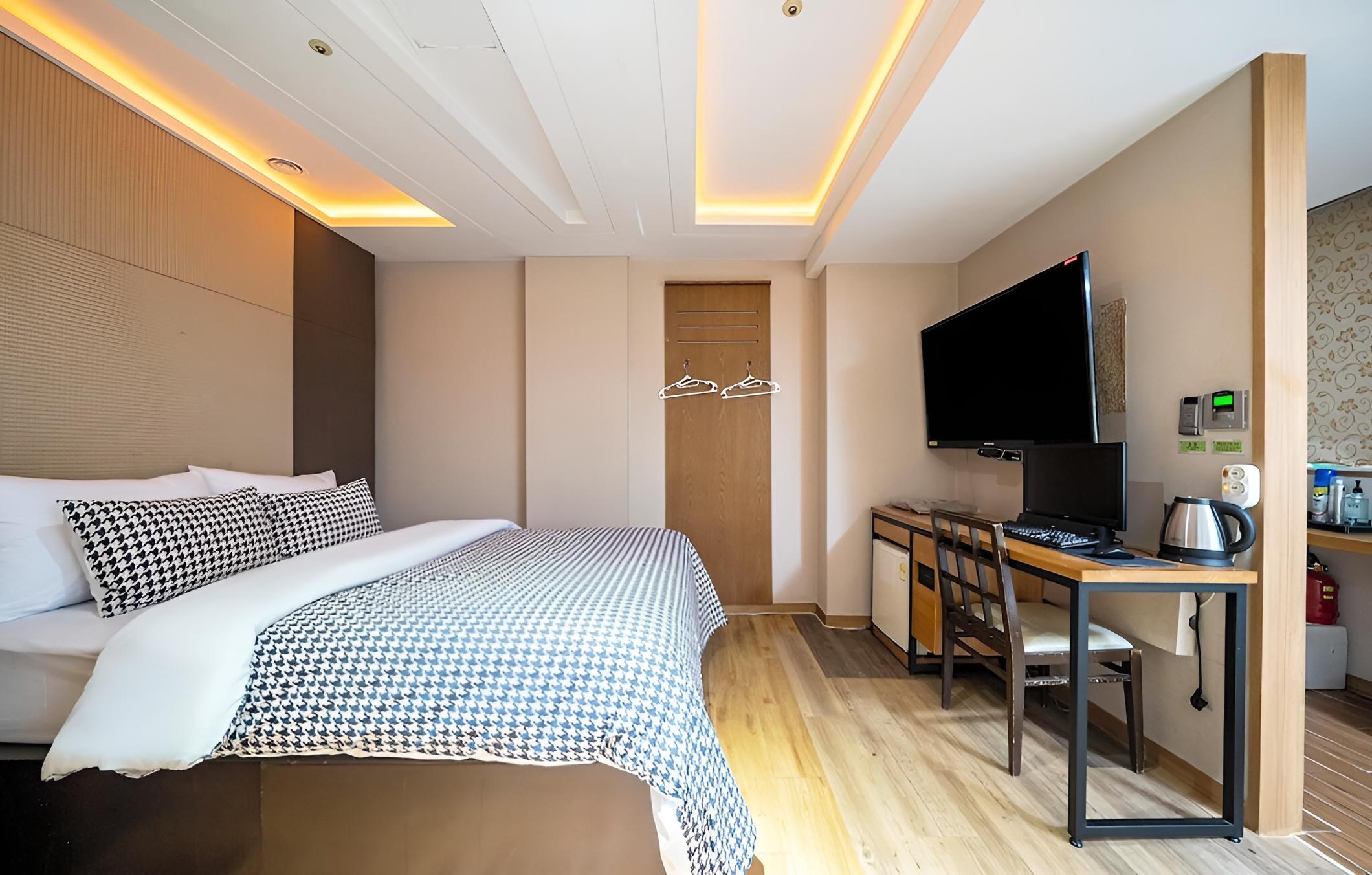 Gildong Argo Hotel