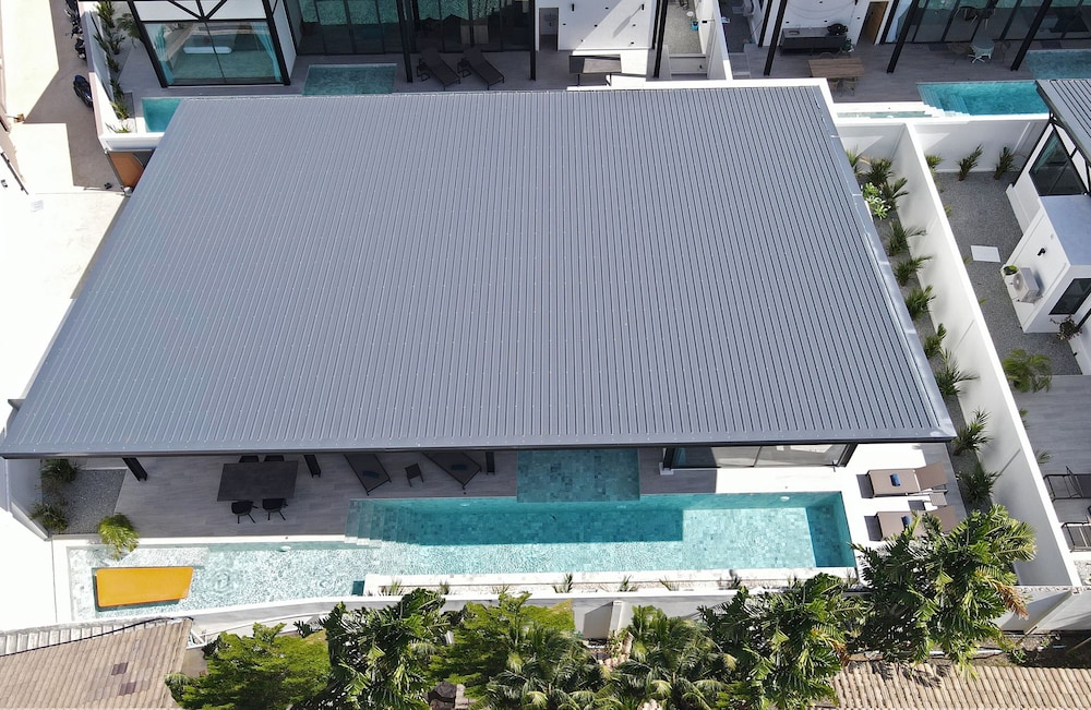 New 19m Eco Pool Villa Sunset Garden 10