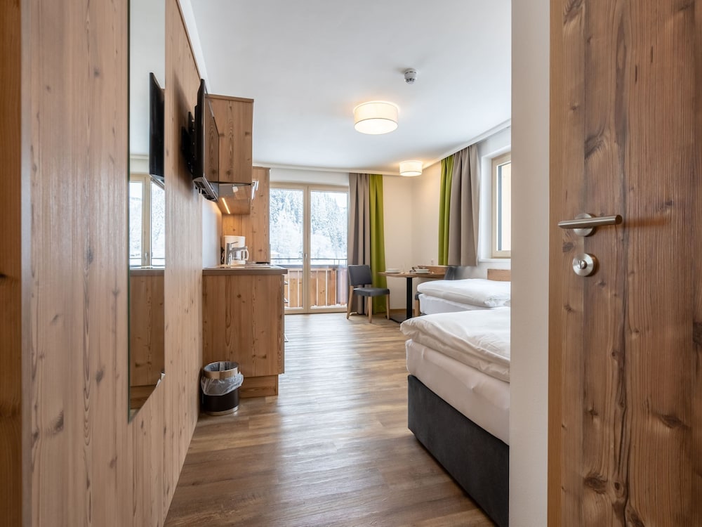 Chalet in Saalbach Near Ski Lift and Sauna