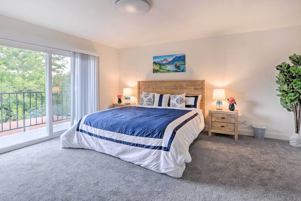 Reno Vacations - Sleek Family Retreat: 4 Mi to Downtown Reno! - Property Image 25