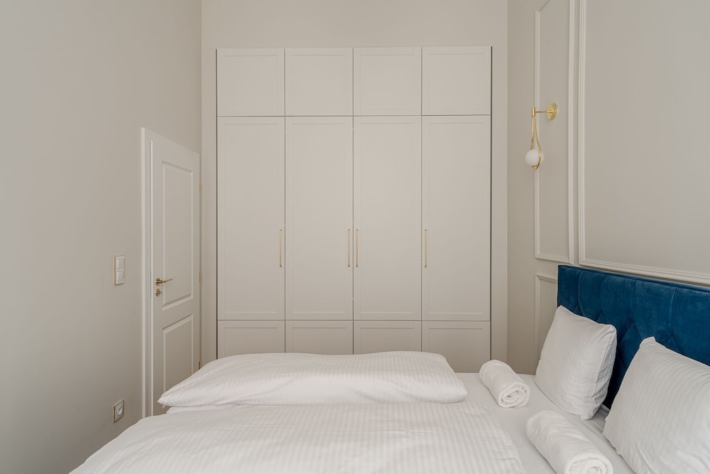 RentPlanet - Apartament Jana Pawła II view 4