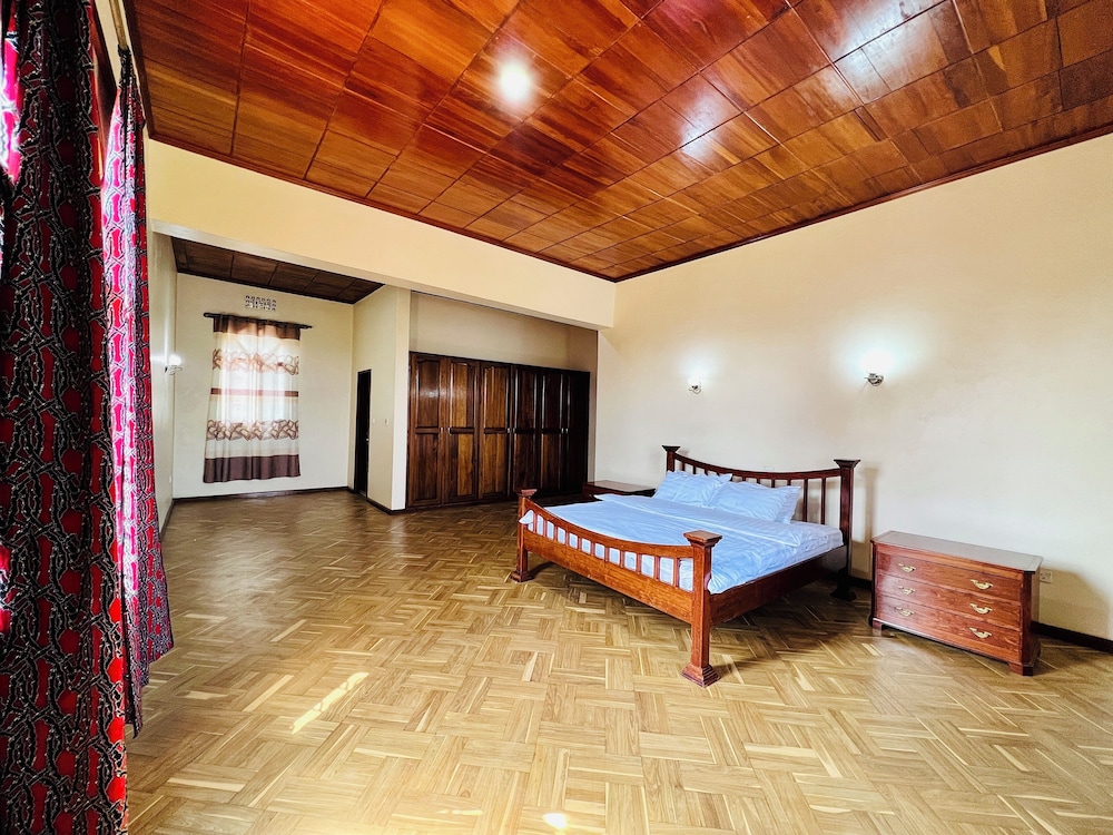 Starehe Villa view 3