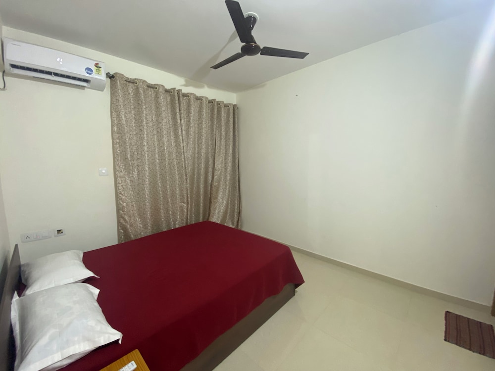 Tranquil Stay, Mountain View - 2BHK Flat