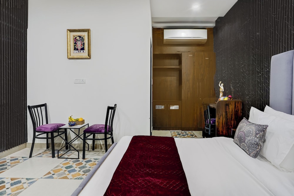Alaya Stays Fortezza | Pet-friendly 6-BHK Farmhouse With Private Pool