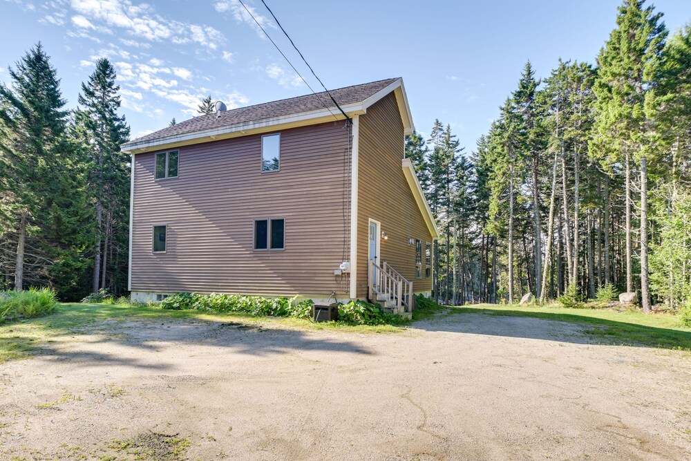 Waterfront Deer Isle Retreat w/ Fire Pit! view 3