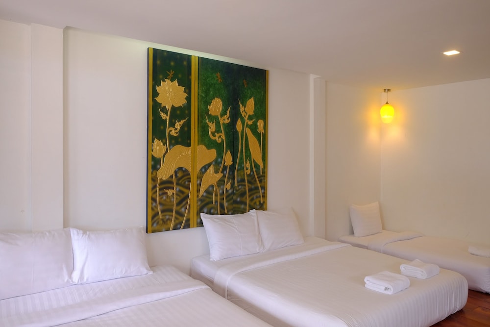 Fah Talay Resort
