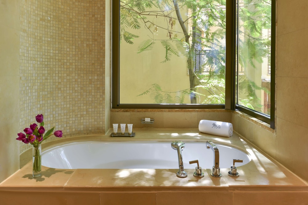 Kempinski Hotel Ishtar Dead Sea 48