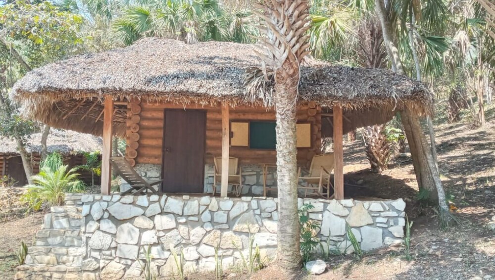 Room in Cabin - Cabanas Sierraverde Huasteca Potosina Highland Cabin view 2