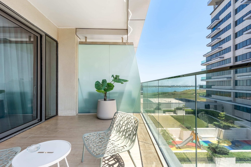 Silkhaus Mayan 5 - Yas Island