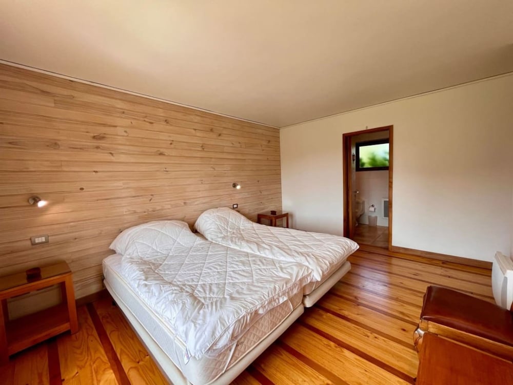 Modern Rustic House Playa El Monje Laundry Wifi