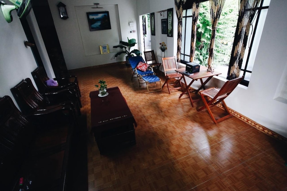 Sake Homestay