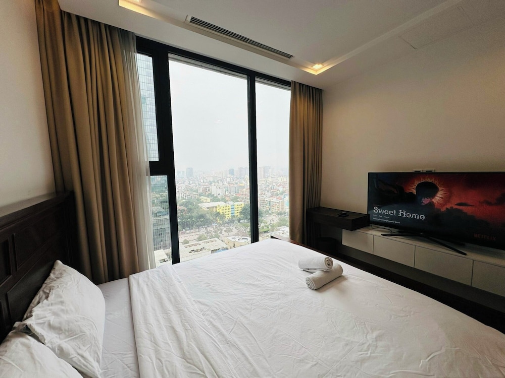 Hagi APT - Vinhomes Metropolis in Ha Noi