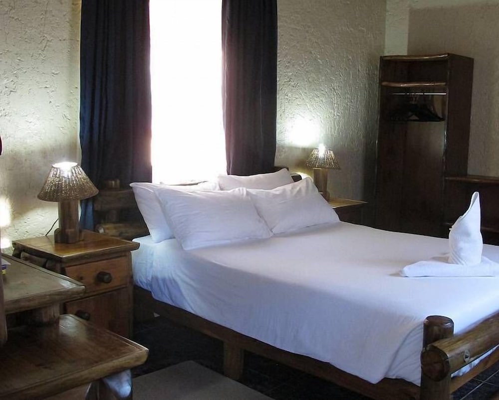 Tautona Lodge