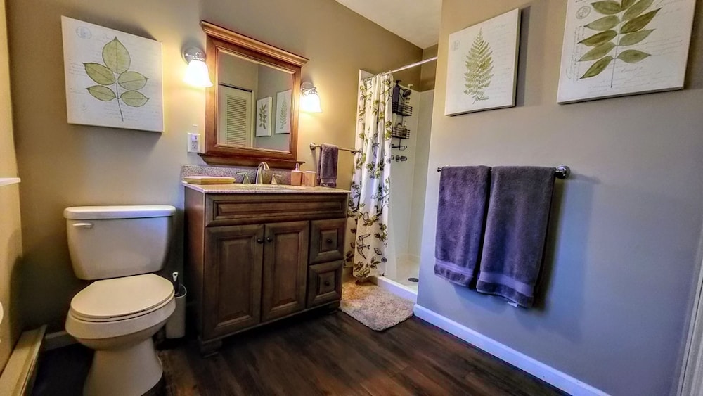Double Diamond Lodge by Avantstay Group Escape w Firepit Patio Activities