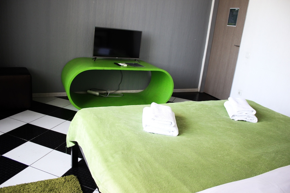 Photo 18