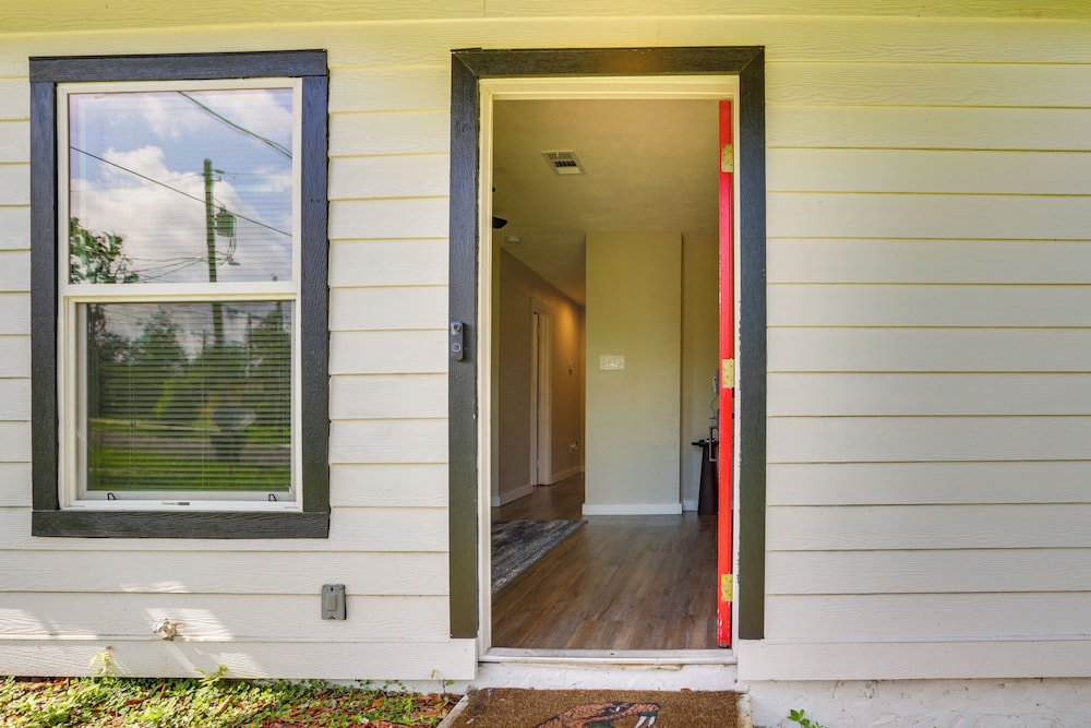 Near Dtwn & Universities: Central Tallahassee Apt!