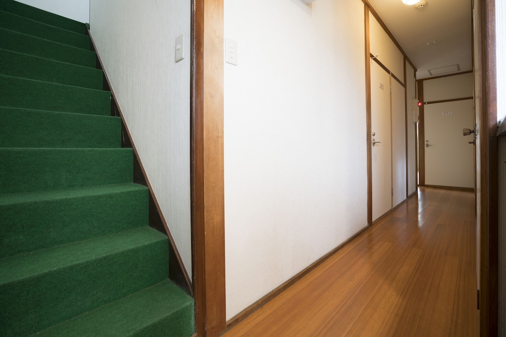 Tsubaki House