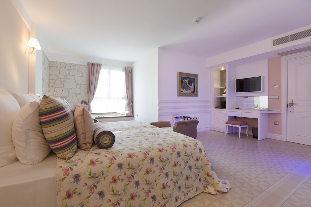 Cella Boutique Hotel & SPA